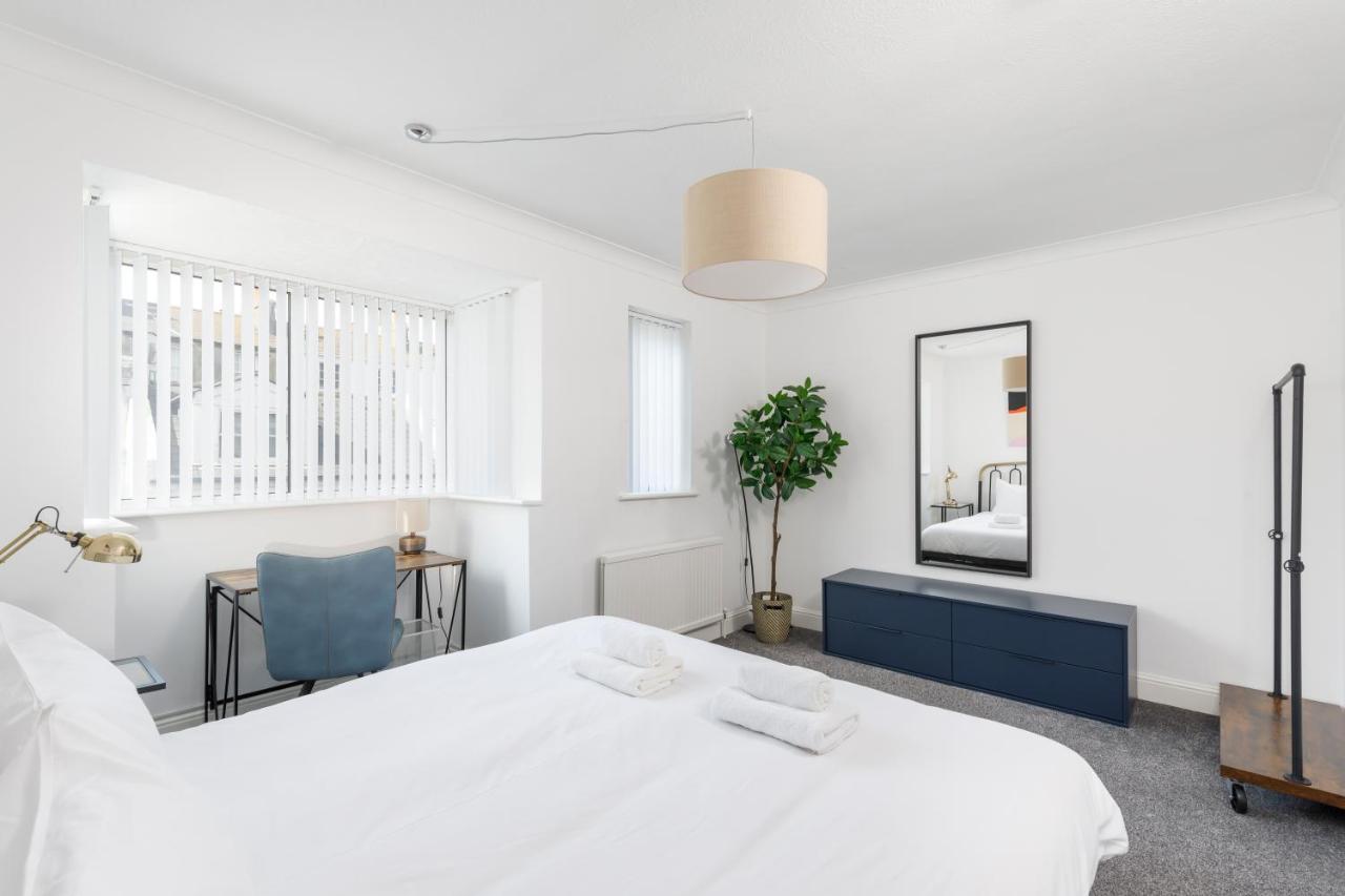 Beachside Retreat 2-Bedroom Gem With Free Private Parking & Outdoor Space Brighton Exterior foto